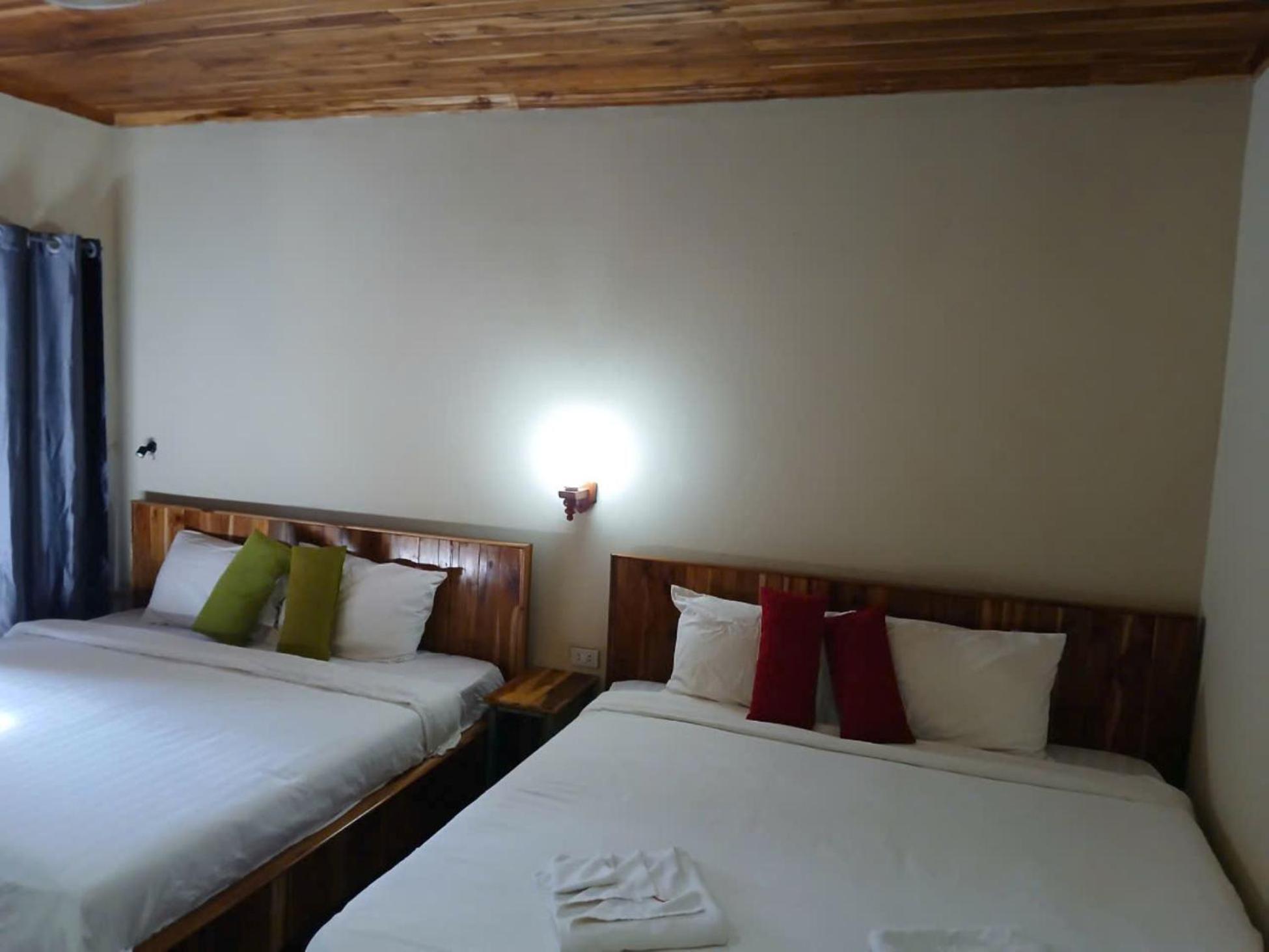 Riverside Garden Hostel Vang Vieng Dış mekan fotoğraf